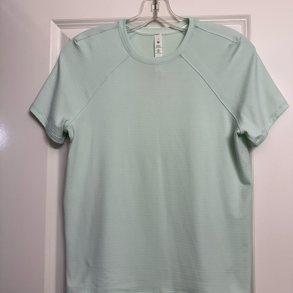 Lululemon Mint Green Athletic Top